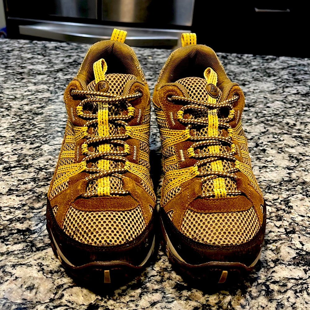 Merrill Size 9 Women